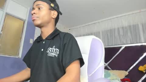 santy online show from December 21, 2025, 4:41 am