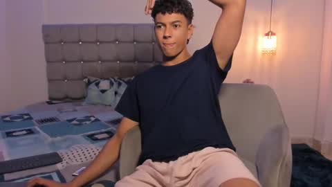 santy_stump online show from November 29, 2025, 8:34 pm