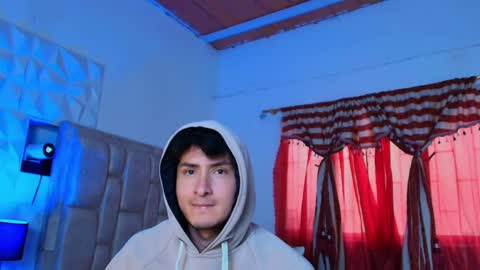 Snapshot of santyago_taylor chatting on December 27, 2024, 10:05 pm Santyago online show from December 27, 2024, 10:05 pm