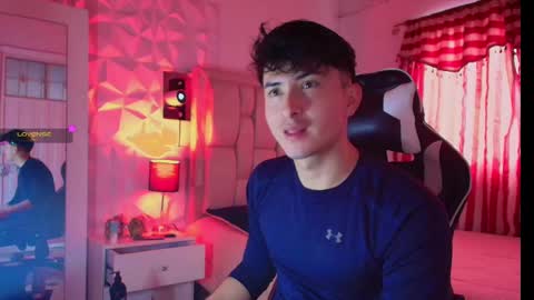 Snapshot of santyago_taylor chatting on January 10, 2025, 2:45 pm Santyago online show from January 10, 2025, 2:45 pm