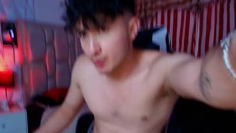 Snapshot of santyago_taylor chatting on February 4, 2025, 10:55 pm Santyago online show from February 4, 2025, 10:55 pm