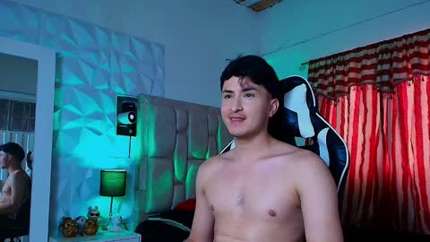 Snapshot of santyago_taylor chatting on February 10, 2025, 6:24 pm Santyago online show from February 10, 2025, 6:24 pm