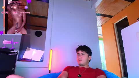 Snapshot of santyago_taylor chatting on November 12, 2025, 8:08 pm Santyago online show from November 12, 2025, 8:08 pm