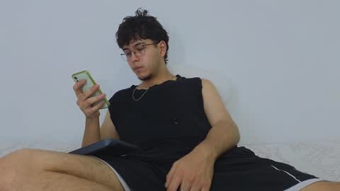 Snapshot of santybig18 chatting on January 31, 2025, 7:18 am santybig18 online show from January 31, 2025, 7:18 am