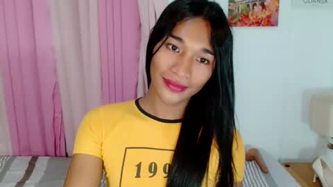sanya_morenaxx online show from June 3, 2026, 2:03 am
