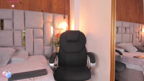 Saori  online show from October 17, 2025, 12:08 pm