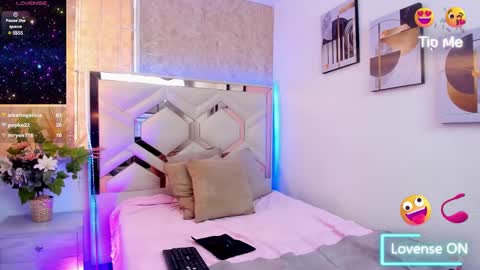 Saori online show from March 1, 2025, 6:32 pm