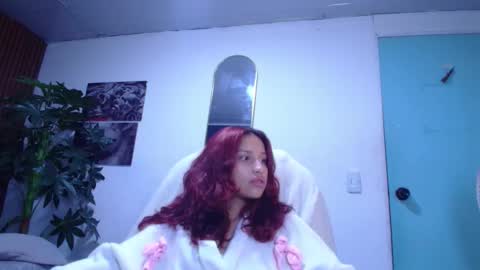Snapshot of saphiire_ chatting on February 12, 2026, 10:21 am saphi online show from February 12, 2026, 10:21 am