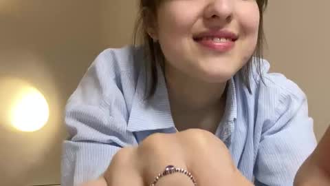 Anny online show from March 10, 2026, 10:48 pm