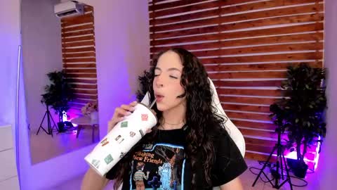 Valerin online show from May 21, 2026, 2:29 am