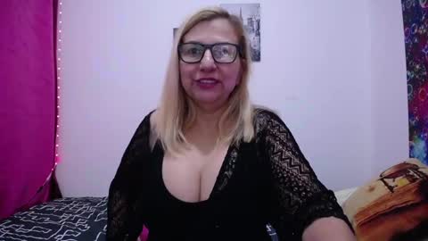 sara online show from February 26, 2025, 1:08 pm