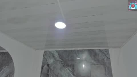 sara allenx online show from February 19, 2025, 11:38 am