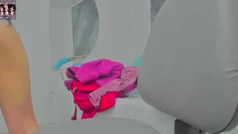 sara allenx online show from February 28, 2025, 11:36 am