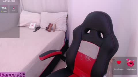 Snapshot of sara_bella1 chatting on January 2, 2025, 6:50 am Im Angelica  My pleasure in your hands Give me more vibrations and make me cum PVT IS OPEN online show from January 2, 2025, 6:50 am
