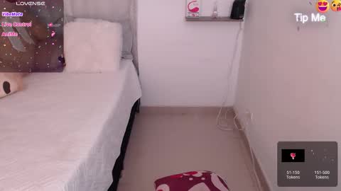 Snapshot of sara_bella1 chatting on October 2, 2025, 11:12 pm Im Angelica  My pleasure in your hands Give me more vibrations and make me cum PVT IS OPEN online show from October 2, 2025, 11:12 pm