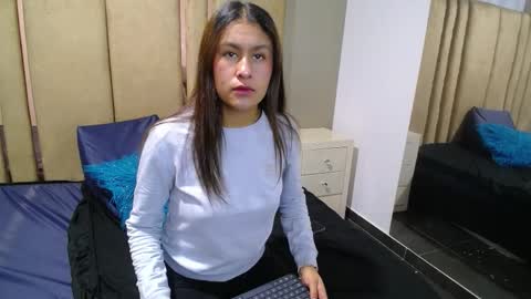 Snapshot of sara_blue13 chatting on February 5, 2026, 11:48 am Sara online show from February 5, 2026, 11:48 am