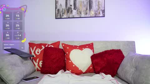   online show from October 27, 2025, 10:03 pm