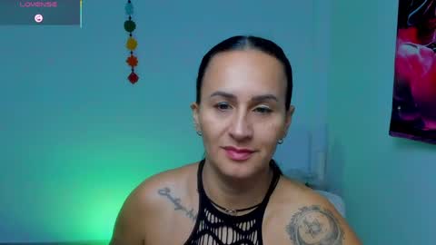 Snapshot of sara_charmy chatting on May 8, 2026, 11:04 am online show from May 8, 2026, 11:04 am