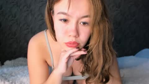 sara_kox online show from October 9, 2025, 2:04 pm