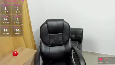 sara_len online show from December 11, 2024, 9:12 pm