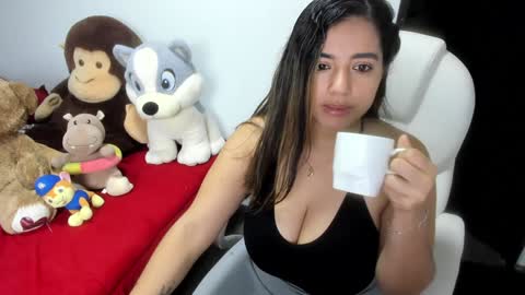 Snapshot of sara_lizcano chatting on January 15, 2025, 11:21 am sarah  LIZCANO....... online show from January 15, 2025, 11:21 am