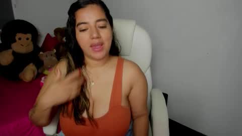 Snapshot of sara_lizcano chatting on September 17, 2025, 11:12 am sarah  LIZCANO....... online show from September 17, 2025, 11:12 am
