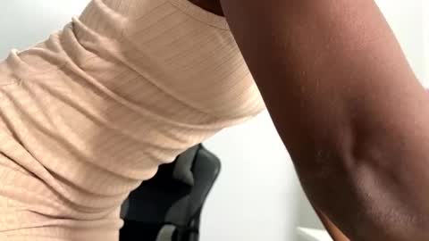 Sara online show from December 18, 2024, 1:05 am