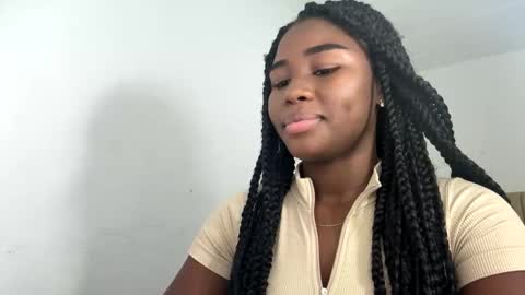 Sara online show from September 26, 2025, 7:07 pm