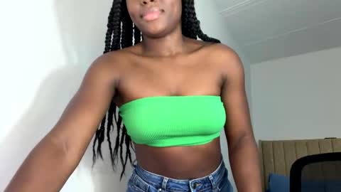 Sara online show from November 22, 2025, 4:17 pm