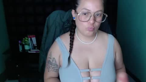 Snapshot of sara_thonson_ chatting on February 21, 2025, 9:34 am sara_thonson_ online show from February 21, 2025, 9:34 am