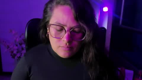 Snapshot of sara_thonson_ chatting on September 9, 2025, 3:39 am sara_thonson_ online show from September 9, 2025, 3:39 am