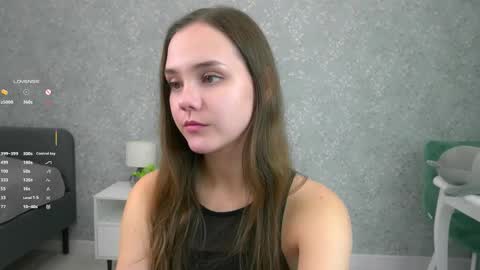 Im Sara  online show from October 6, 2025, 7:11 pm