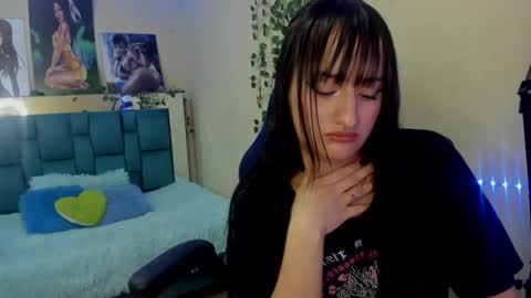 Sarah Ramirez online show from February 3, 2025, 2:55 pm