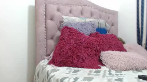 Sara online show from October 16, 2025, 7:37 pm