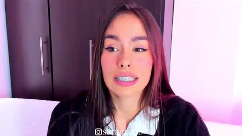 Snapshot of saraarchbould chatting on February 21, 2025, 4:48 pm Sara online show from February 21, 2025, 4:48 pm