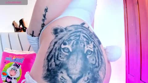 saraby__ online show from June 6, 2026, 2:27 am