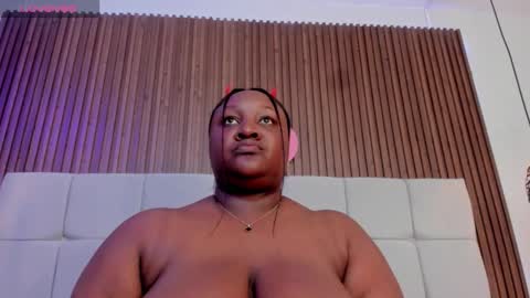 Snapshot of saraby_blandon chatting on February 18, 2026, 10:33 am online show from February 18, 2026, 10:33 am