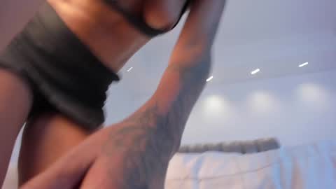 Sara  Everyday From 1430 to 2130 Col Time online show from December 13, 2024, 5:05 am