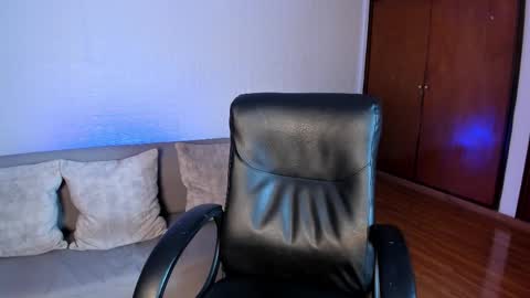 Sara  Everyday From 1430 to 2130 Col Time online show from December 16, 2025, 6:46 pm