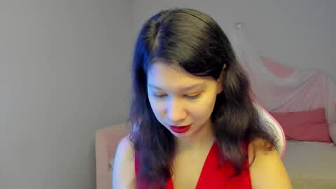 SaraDenars online show from November 21, 2025, 9:08 am