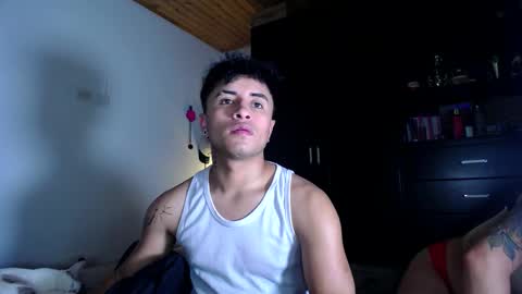 saradiazxxx online show from February 1, 2026, 12:31 am