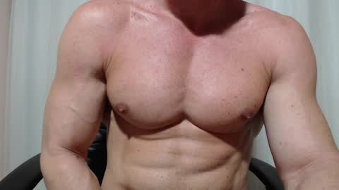 saradorj92 online show from April 10, 2026, 6:51 am