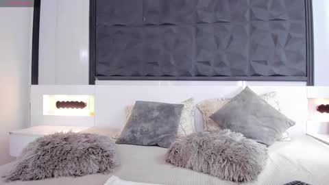  Sara Gomez  online show from February 26, 2025, 4:14 pm