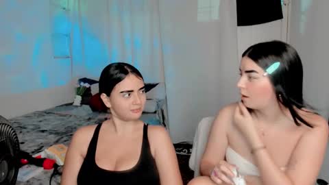 Snapshot of sarah_angelll chatting on February 8, 2025, 9:57 pm sarah online show from February 8, 2025, 9:57 pm