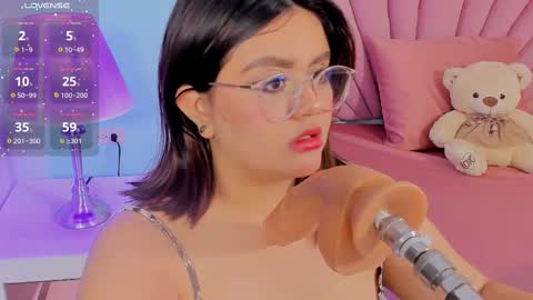 Sarah online show from February 19, 2025, 2:44 am