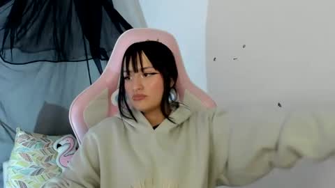 Sarah Ramirez online show from January 18, 2025, 7:49 am