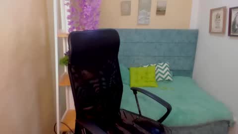 Sarah Ramirez online show from January 29, 2025, 12:01 am