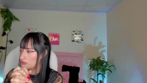 Sarah Ramirez online show from February 26, 2025, 2:57 pm