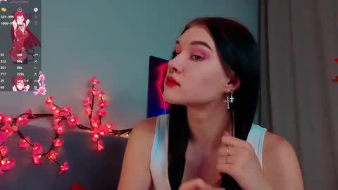 Sarah  online show from October 25, 2025, 9:31 pm