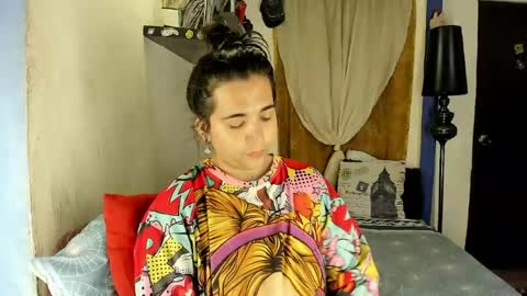 Snapshot of sarahjey chatting on May 10, 2026, 5:40 pm SARAHJEY online show from May 10, 2026, 5:40 pm
